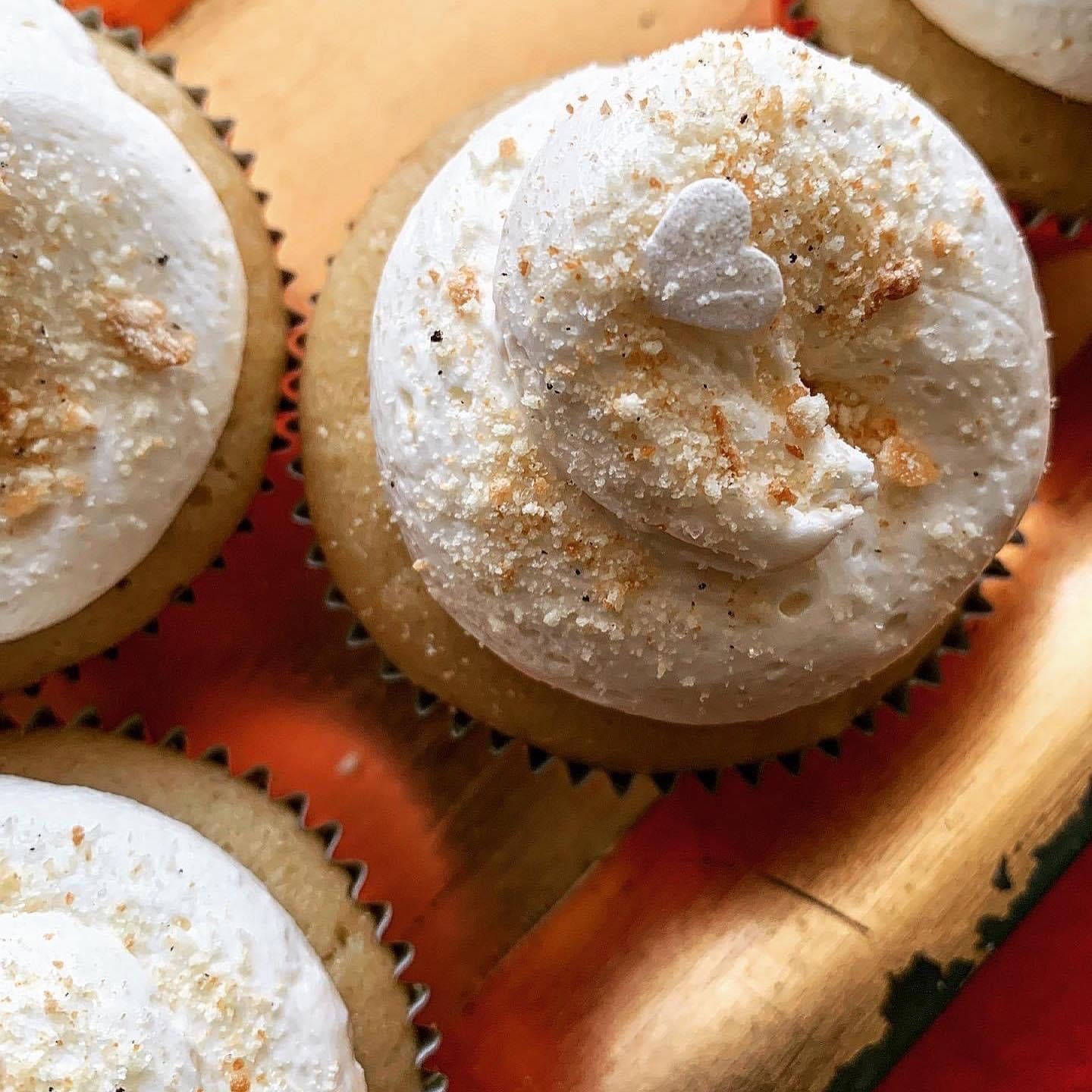 Gourmet Cupcakes “Just Cupcakes Y’all”